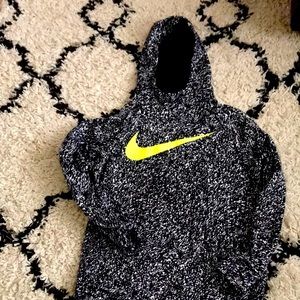 Nike Boys Hoodie size XL